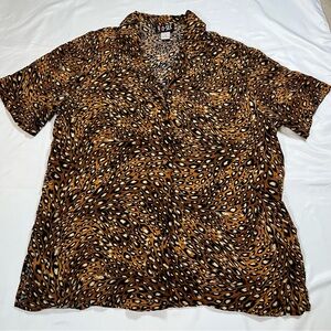 Vintage Quo Silk Animal Print Short Sleeve Button Up Women's Shirt Size M Loose